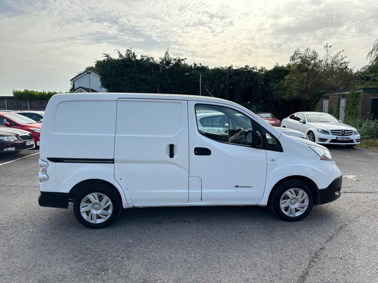 Nissan eNV200