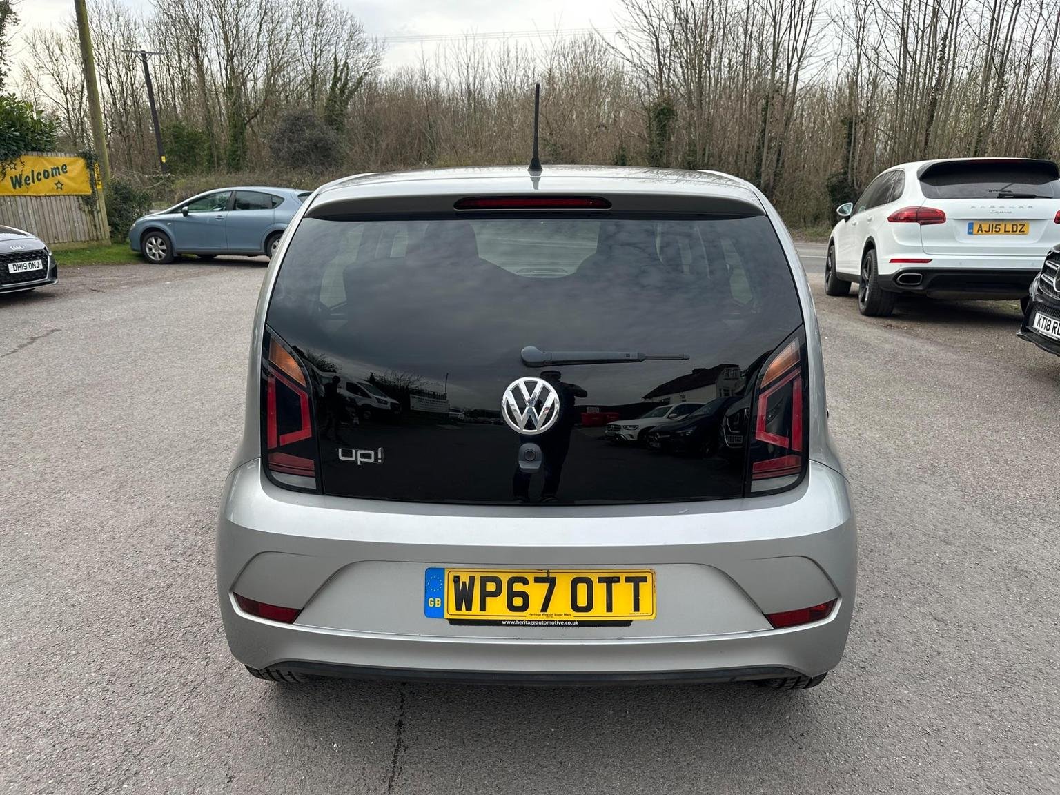 Volkswagen UP