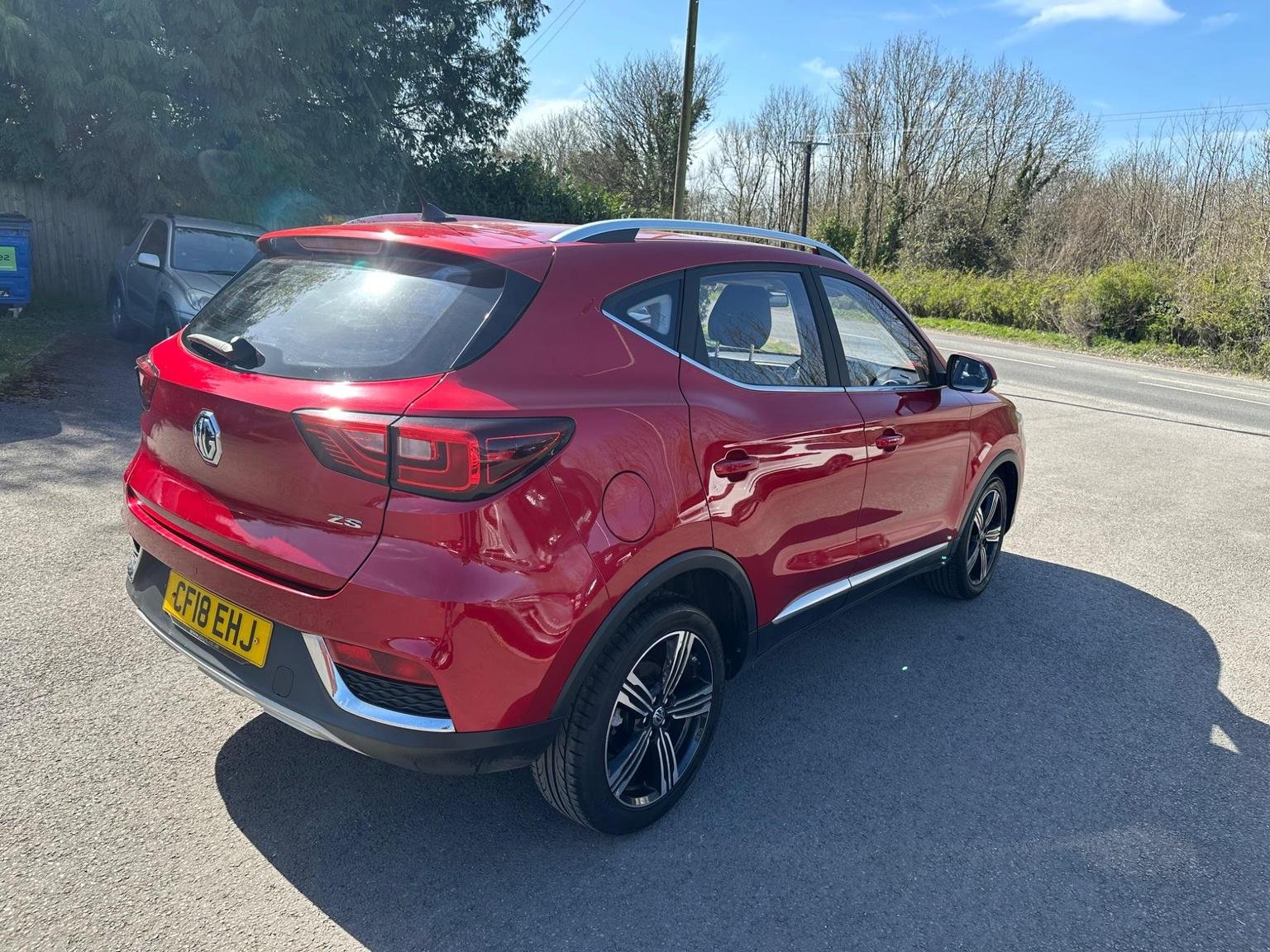 MG ZS