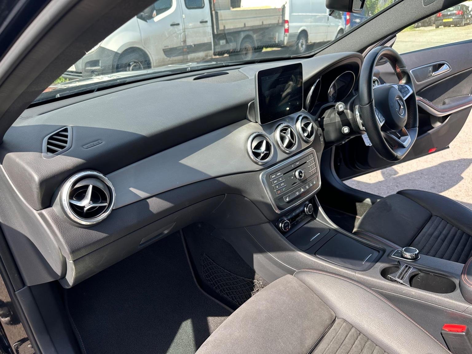 Mercedes Benz GLA Class
