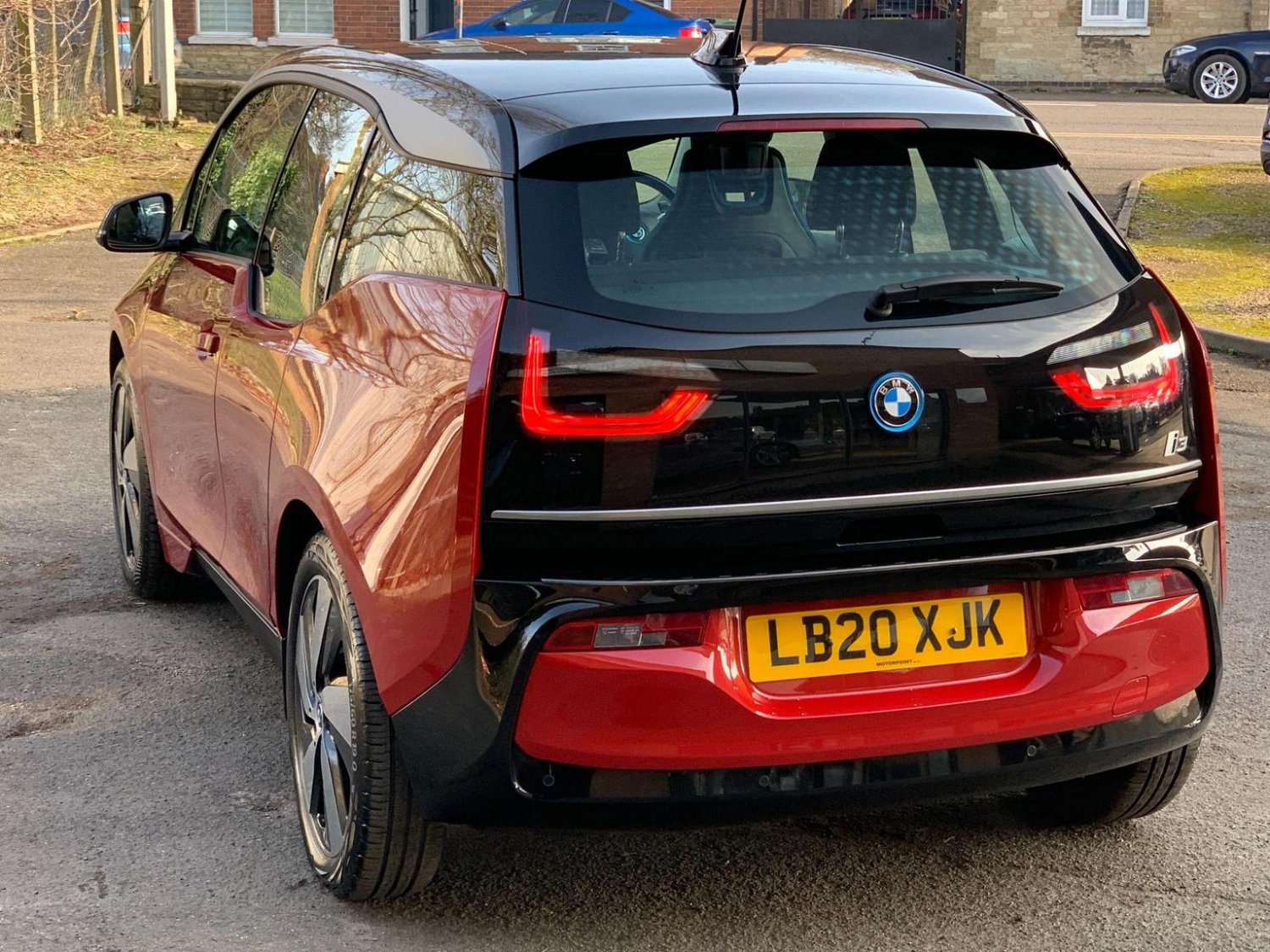 BMW i3