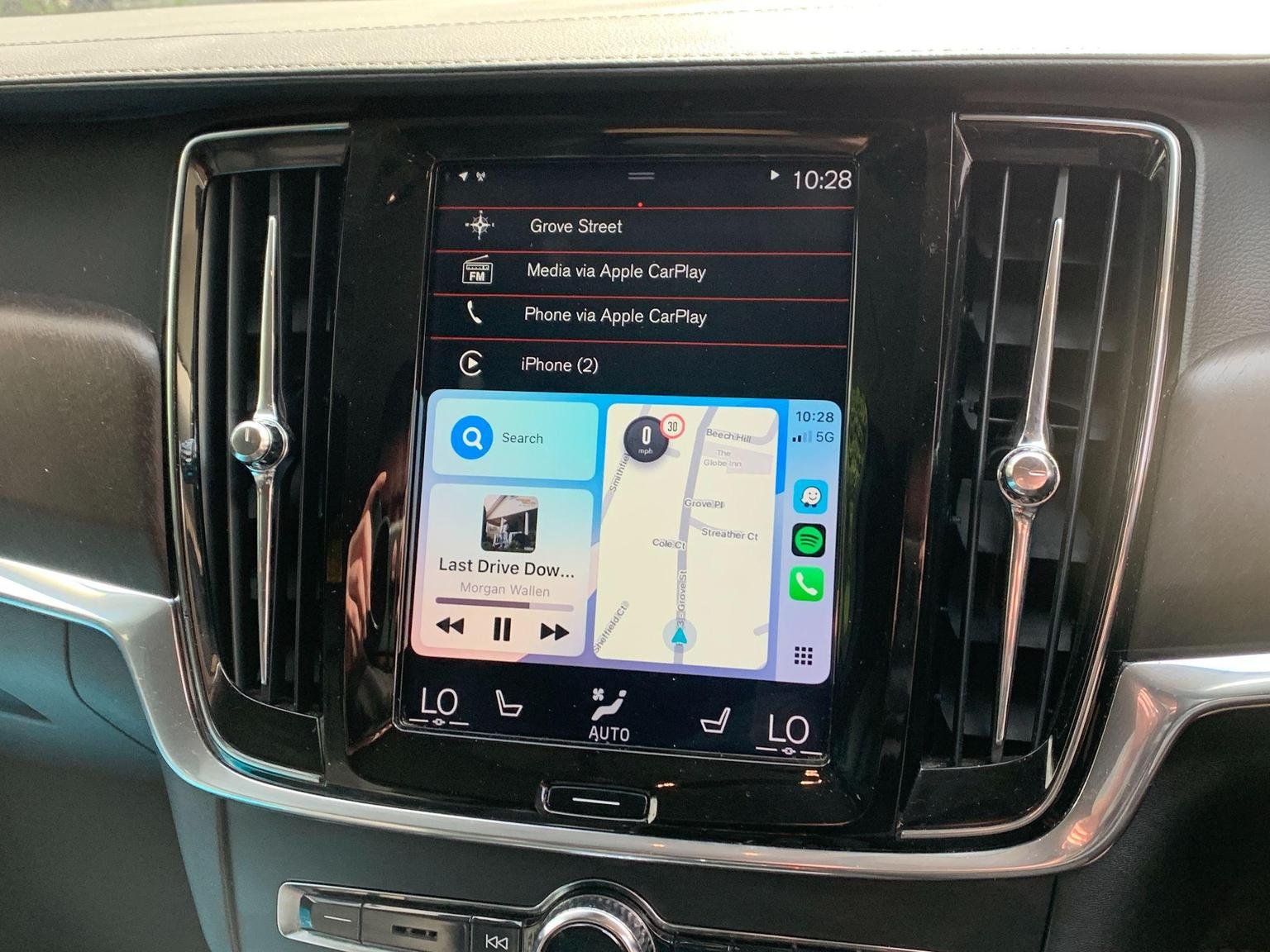 Volvo V90