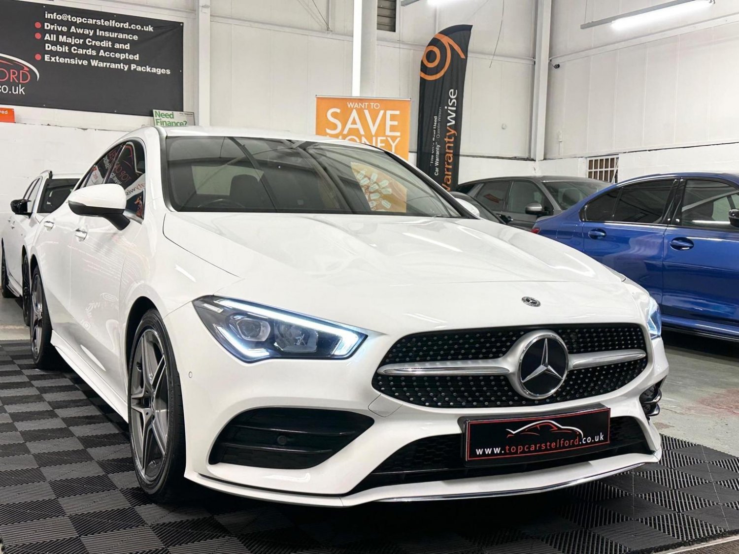 Mercedes Benz CLA