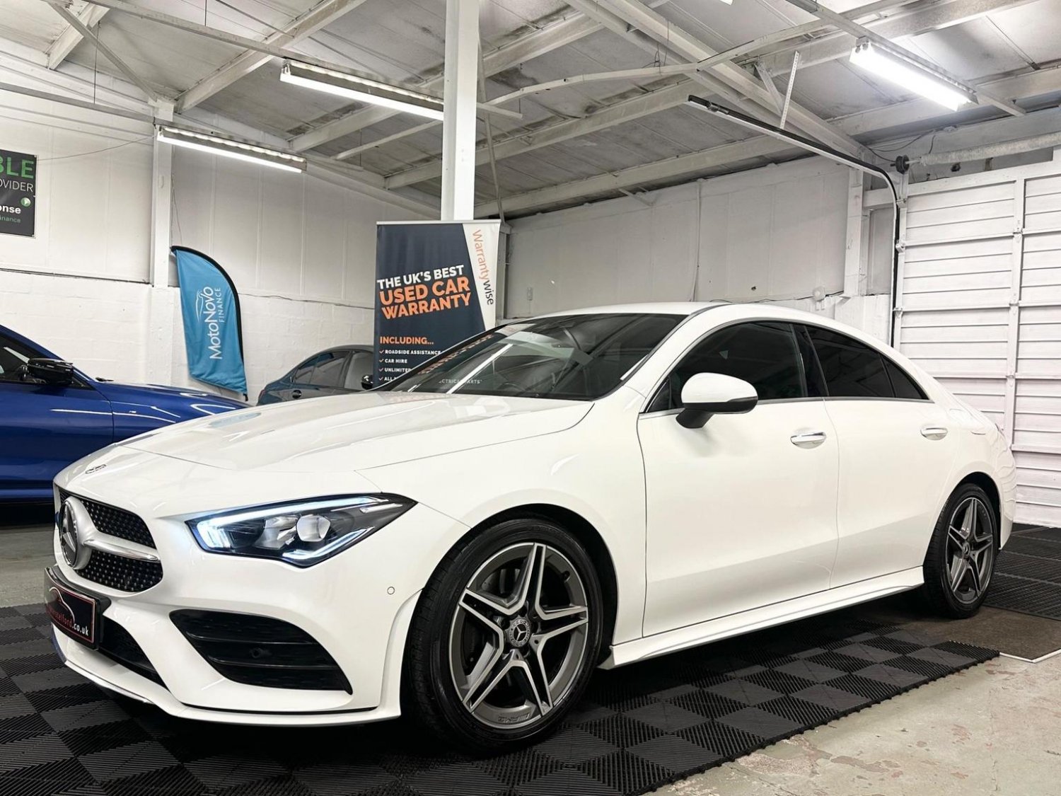 Mercedes Benz CLA