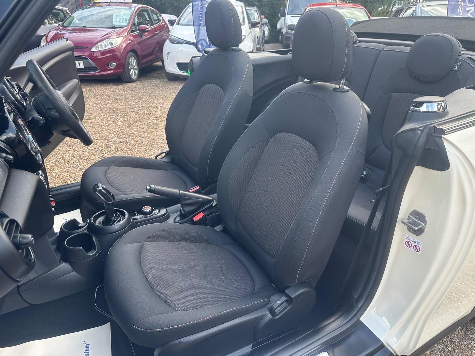 MINI Convertible