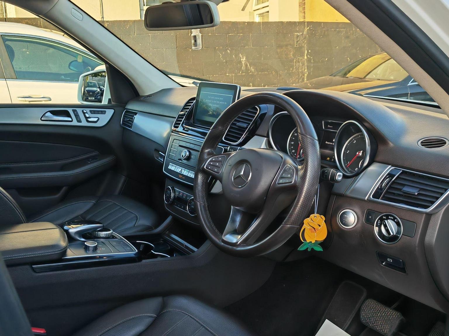 Mercedes Benz GLE-CLASS