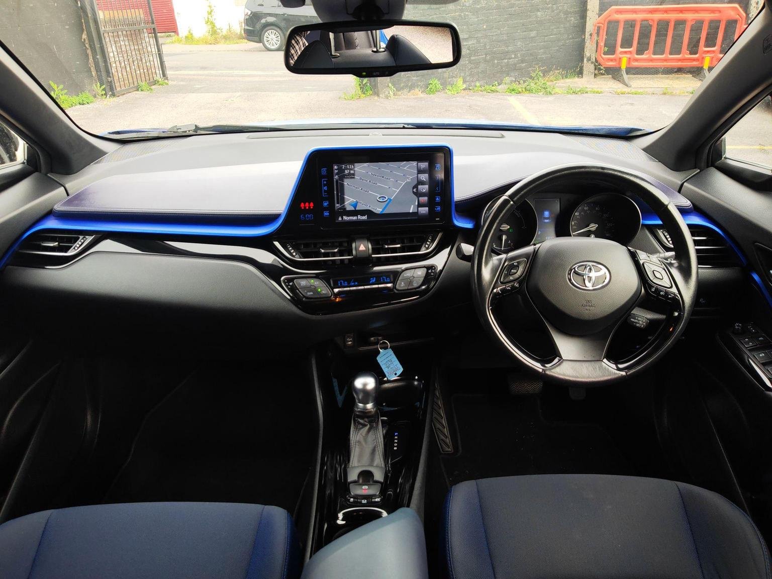 Toyota C HR