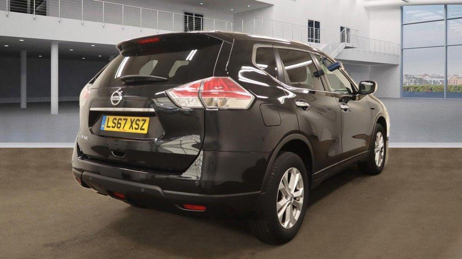 Nissan X Trail
