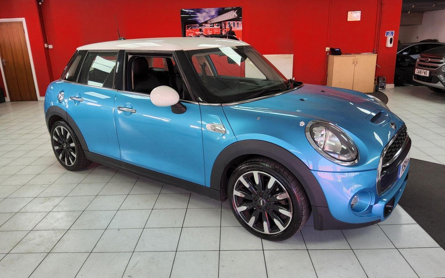 MINI Hatch