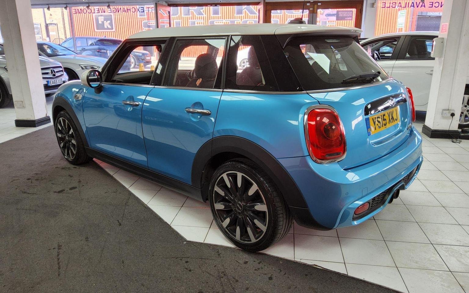 MINI Hatch