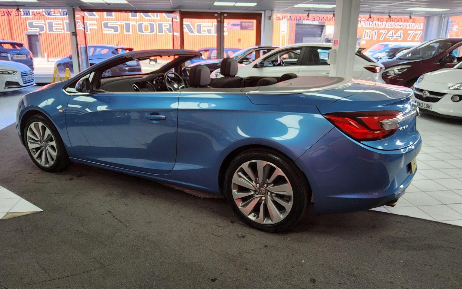 Vauxhall Cascada