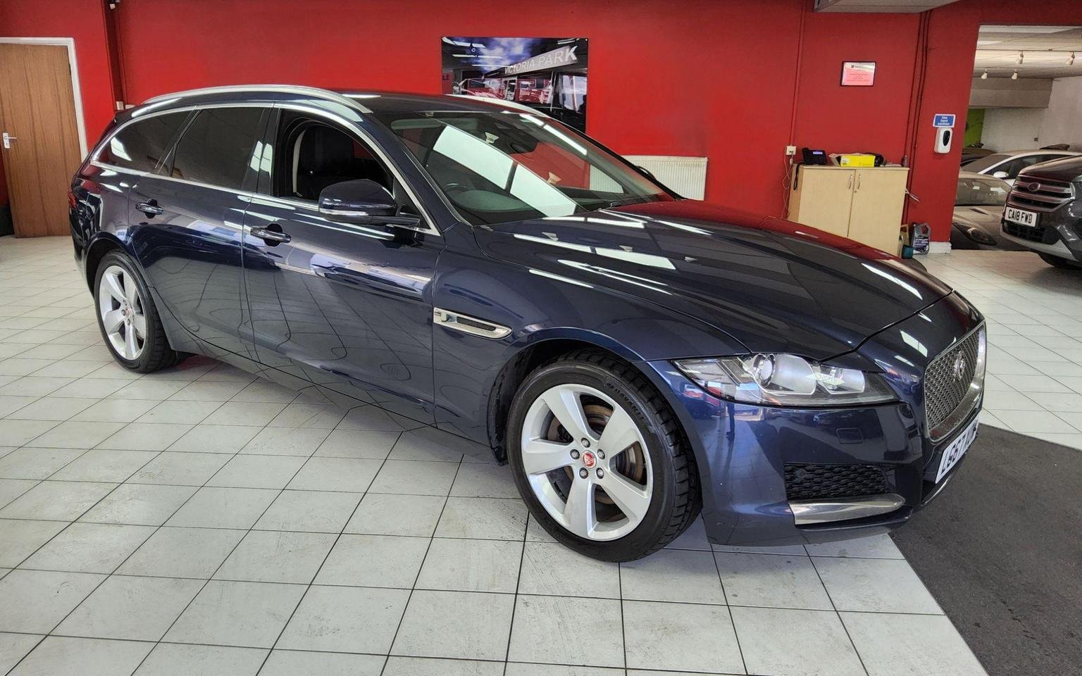 Jaguar XF