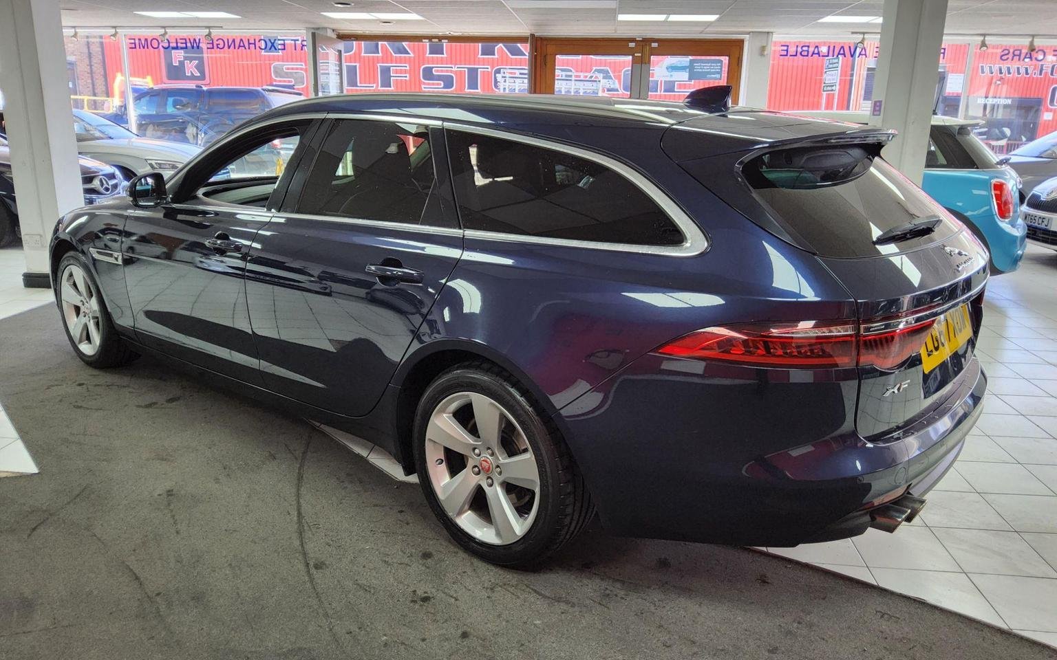 Jaguar XF