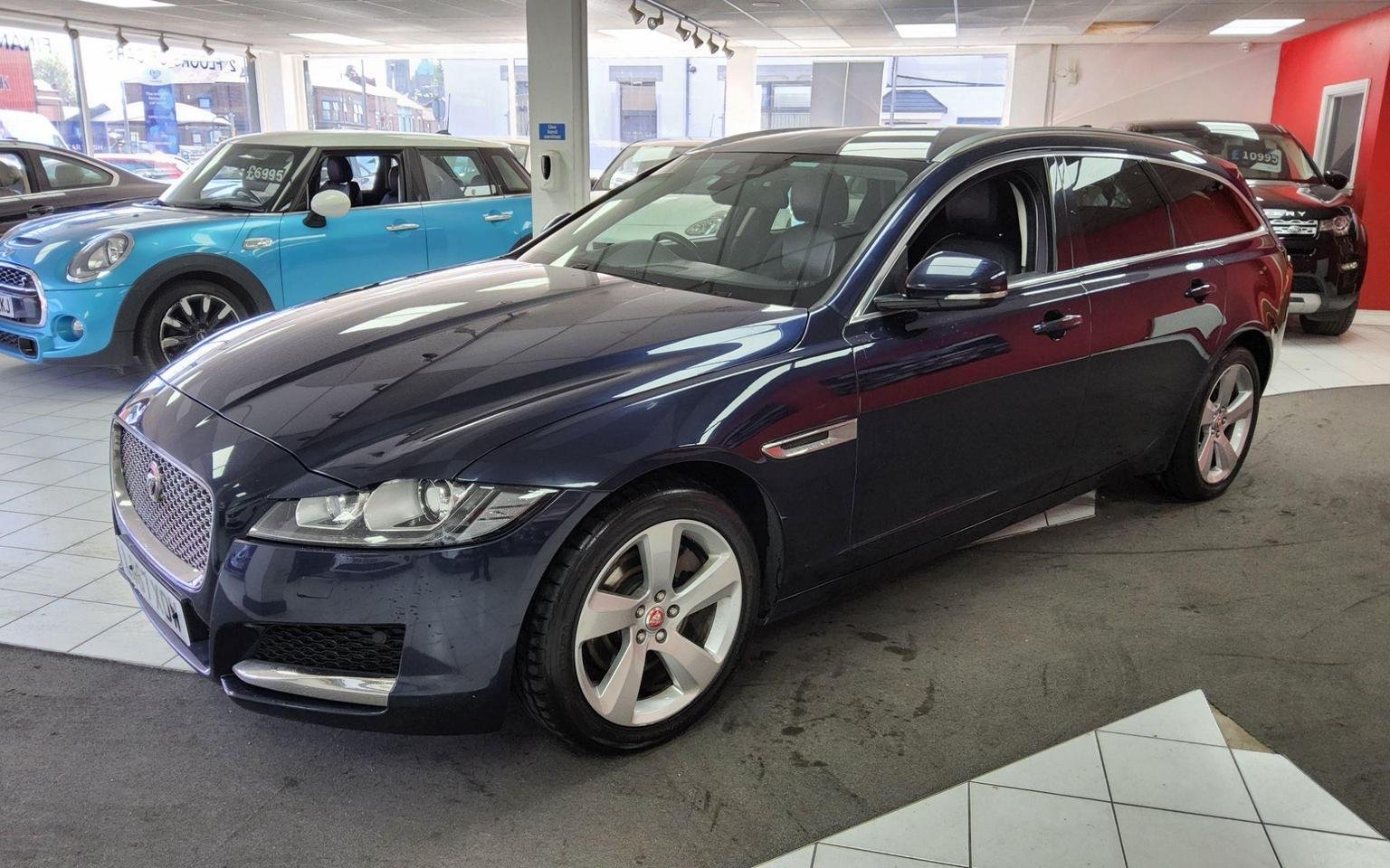 Jaguar XF