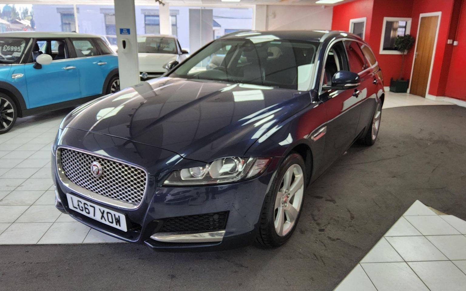 Jaguar XF