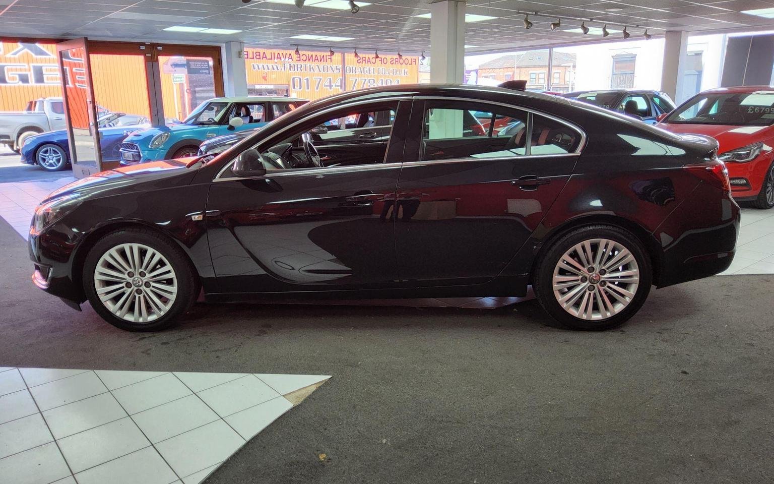Vauxhall Insignia