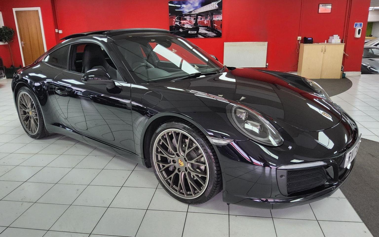Porsche 911