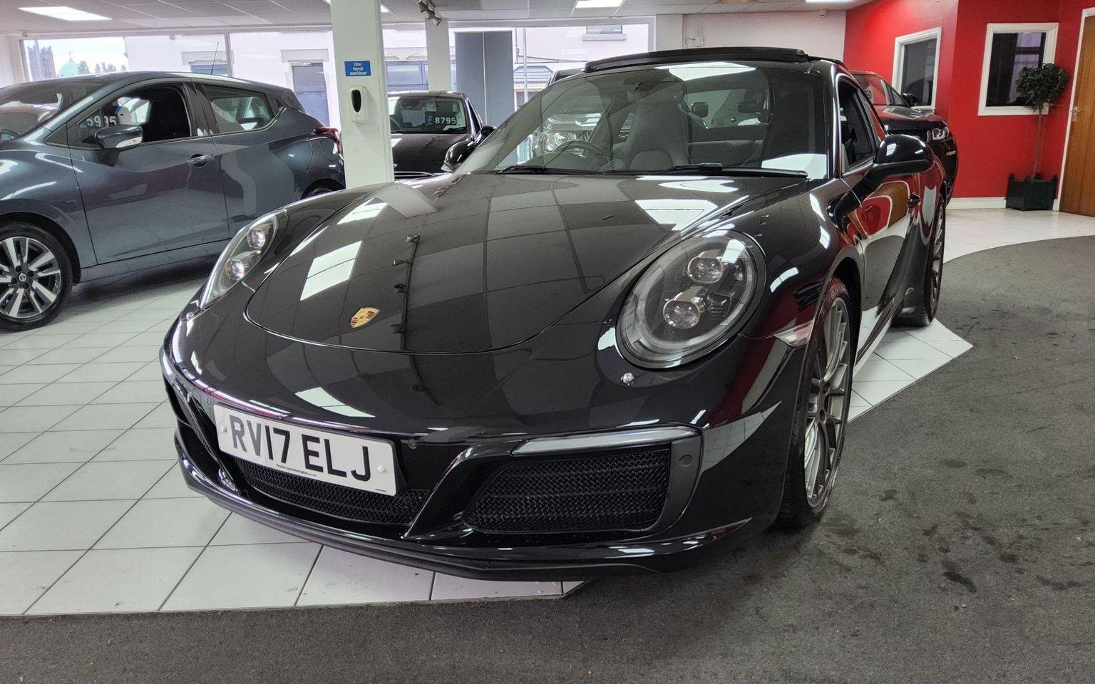 Porsche 911