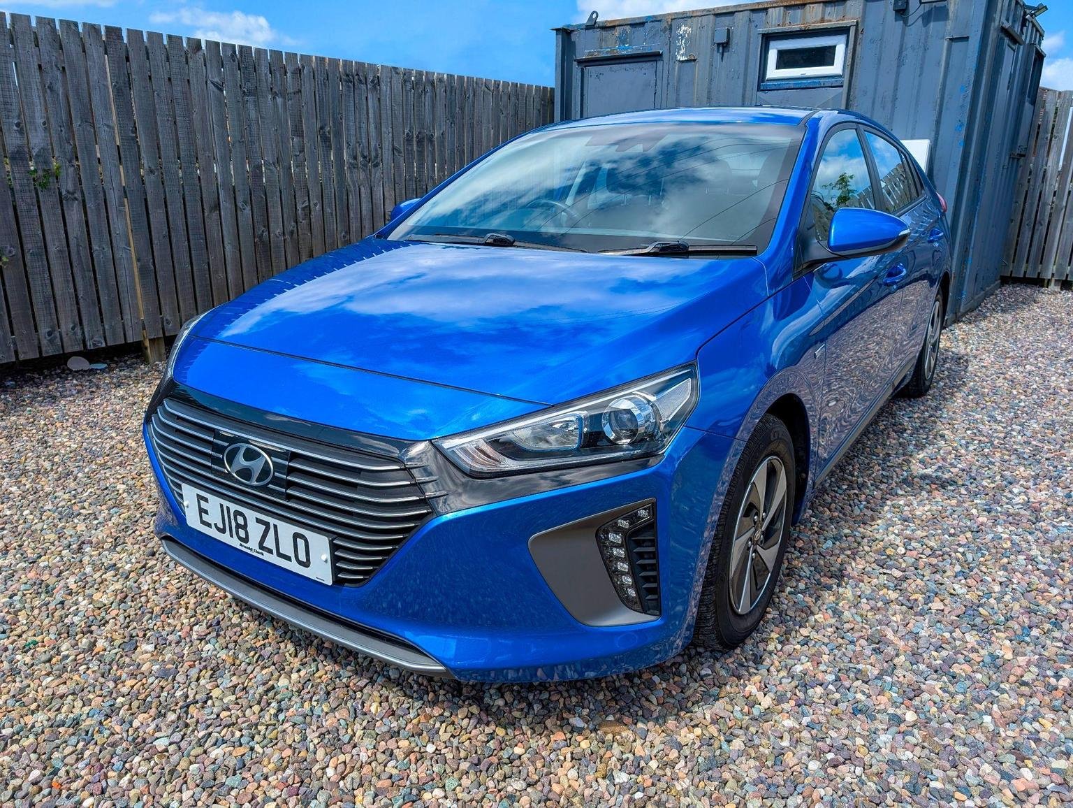 Hyundai IONIQ