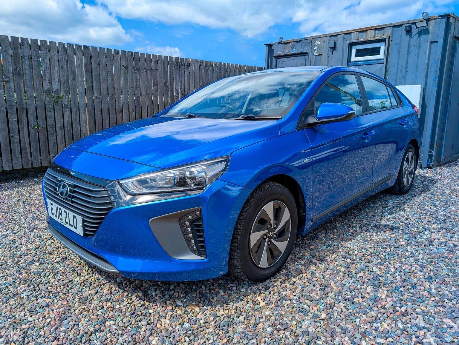 Hyundai IONIQ