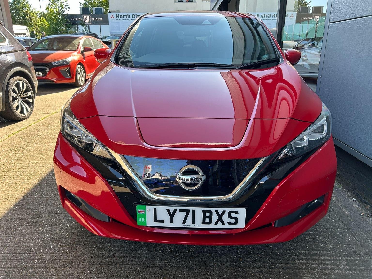 Nissan Leaf