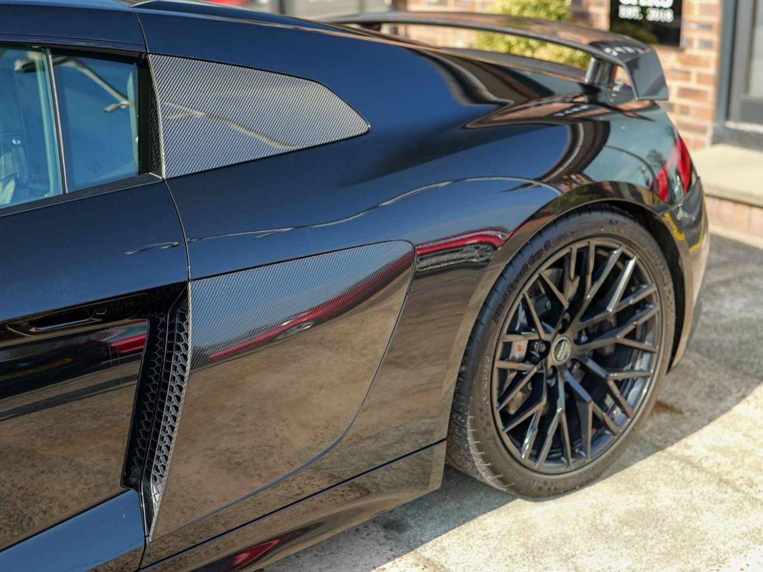 Audi R8