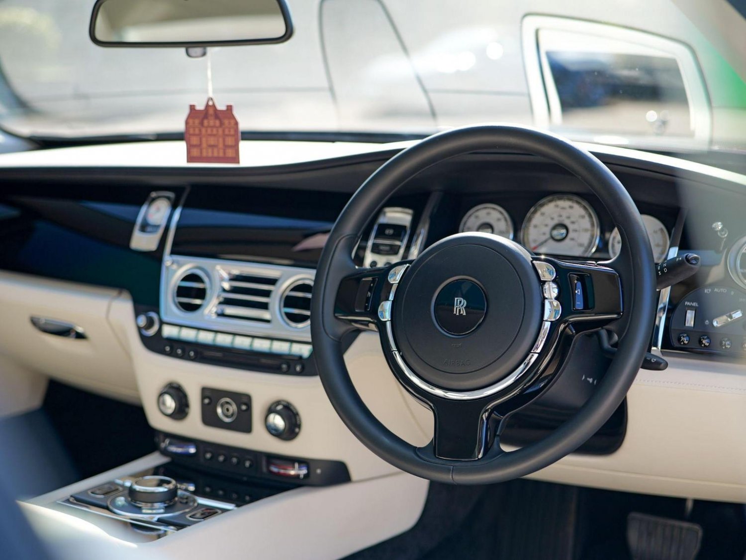 Rolls Royce Wraith