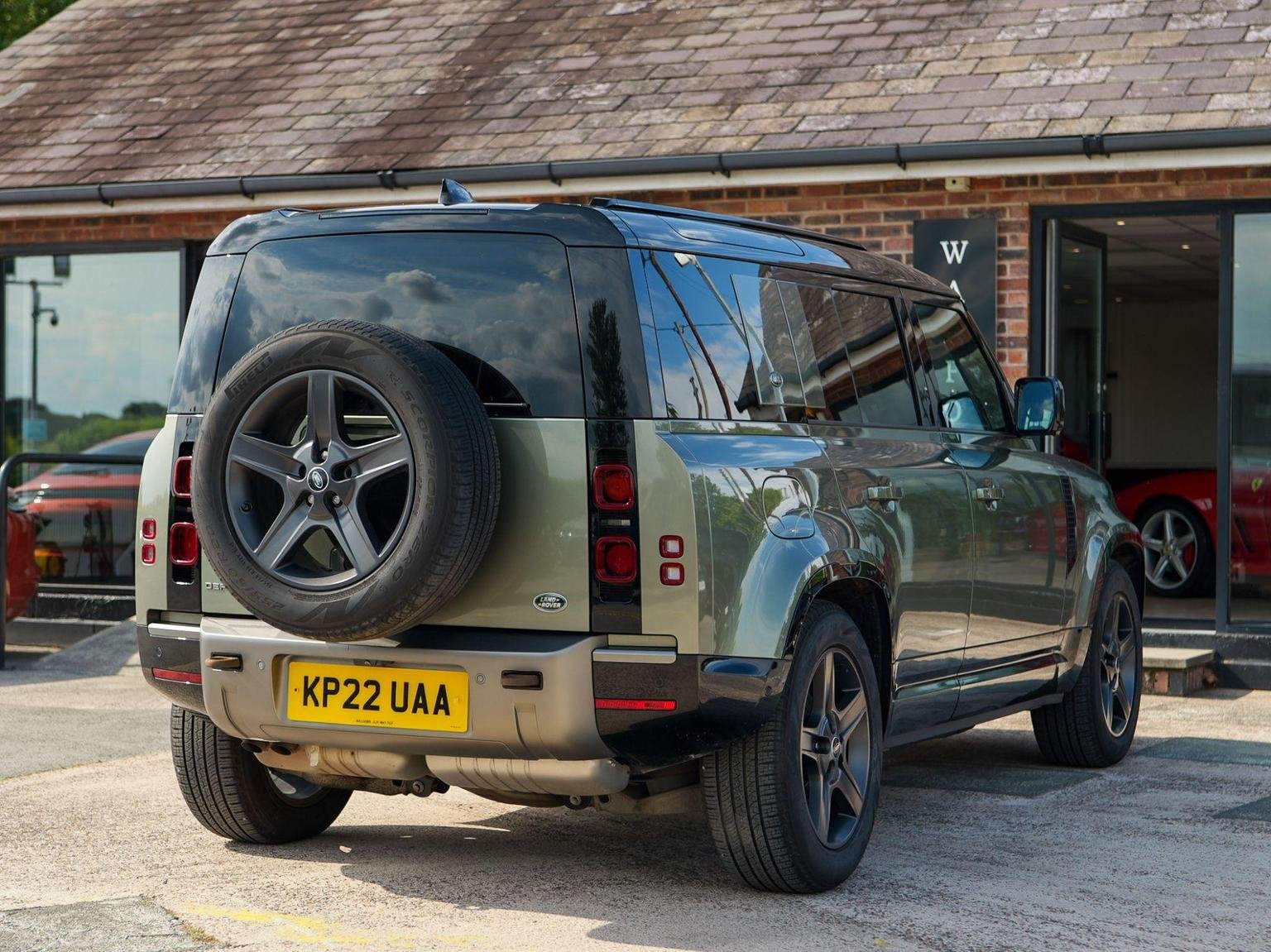 Land Rover 110