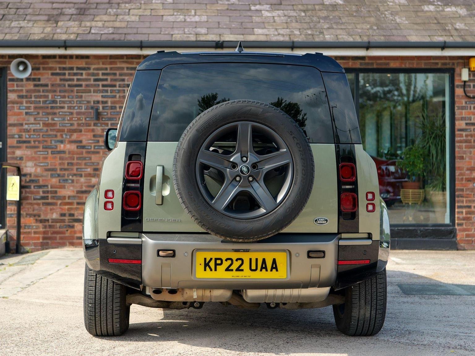 Land Rover 110