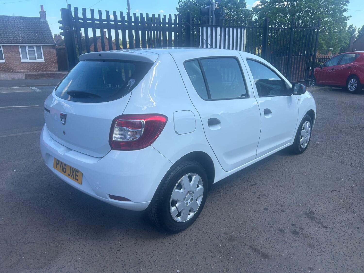 Dacia Sandero
