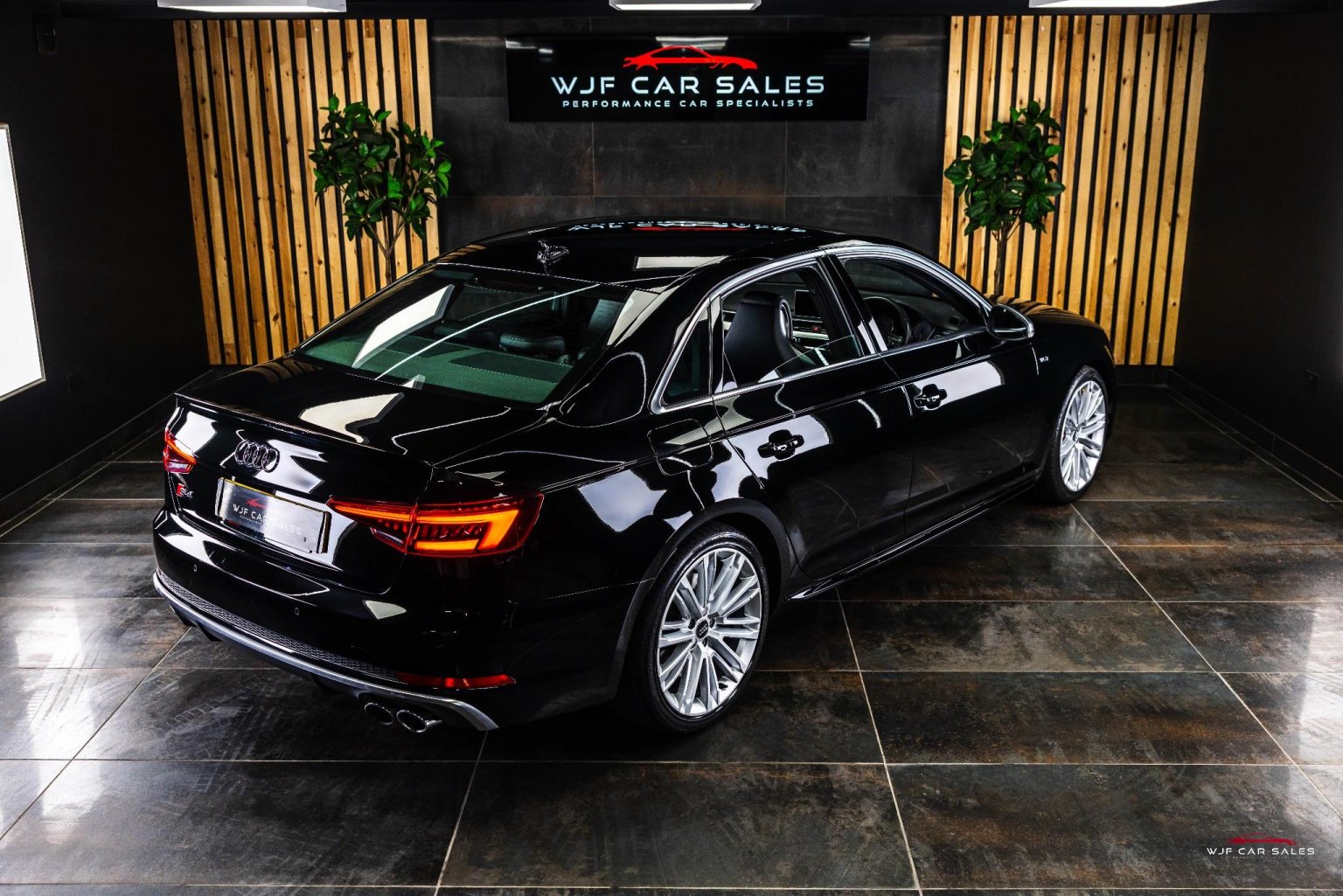 Audi S4