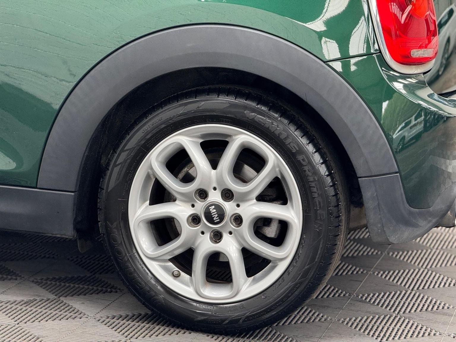MINI Hatch
