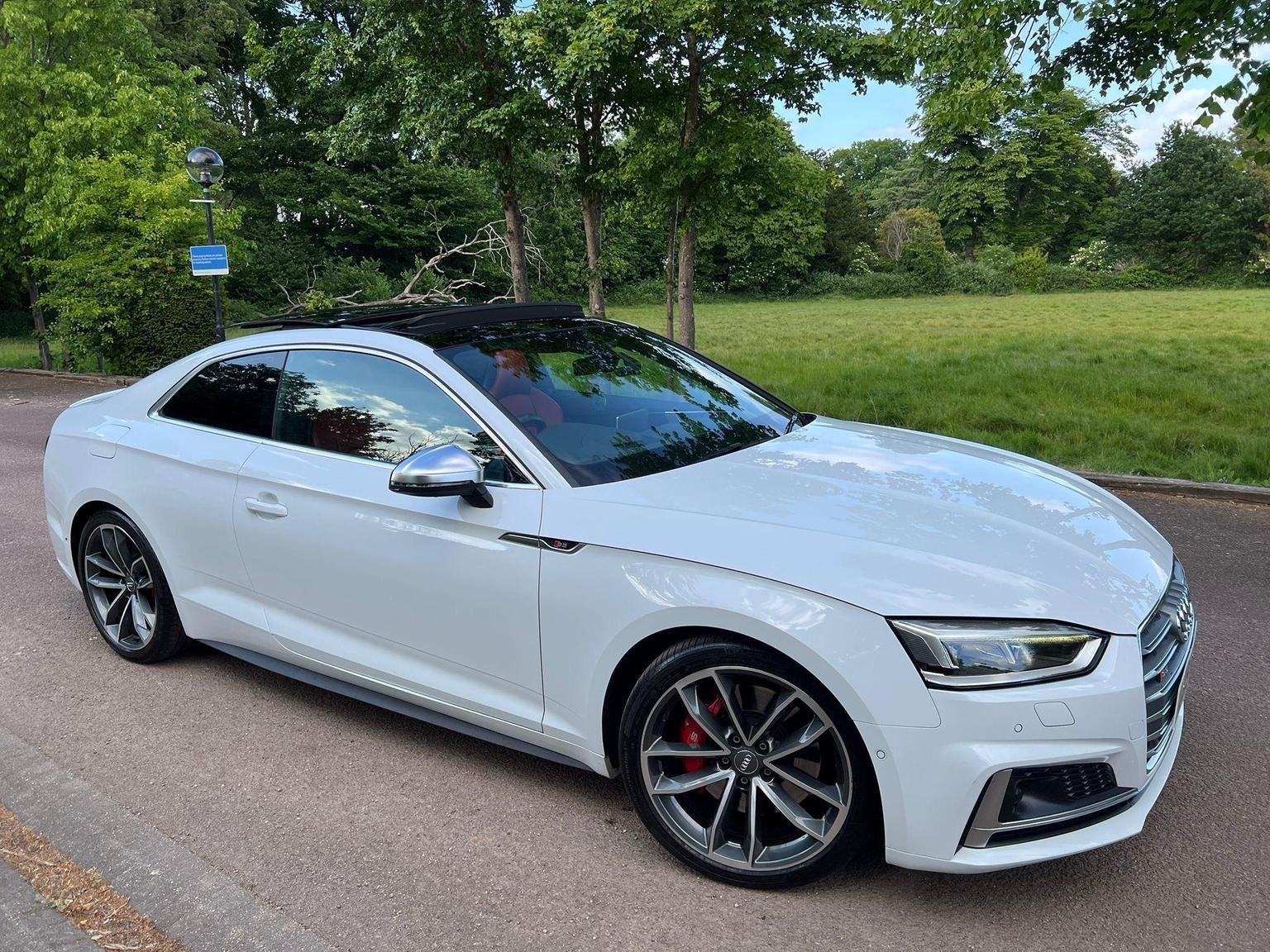 Audi S5