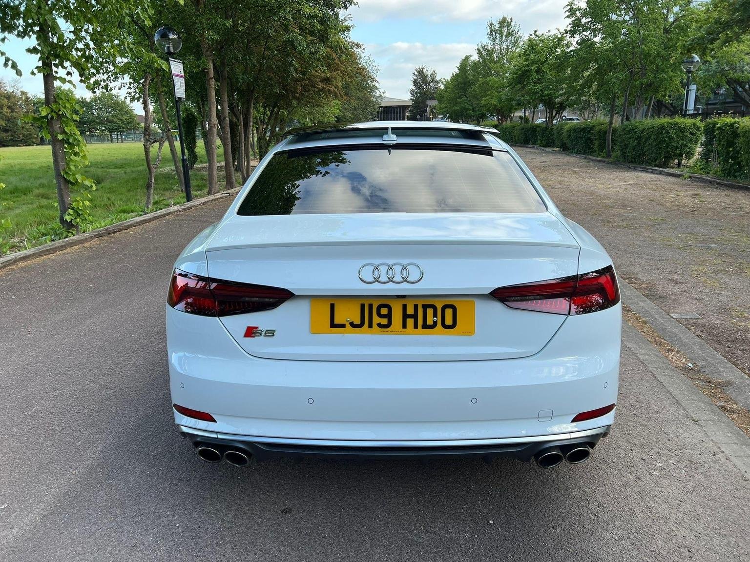 Audi S5