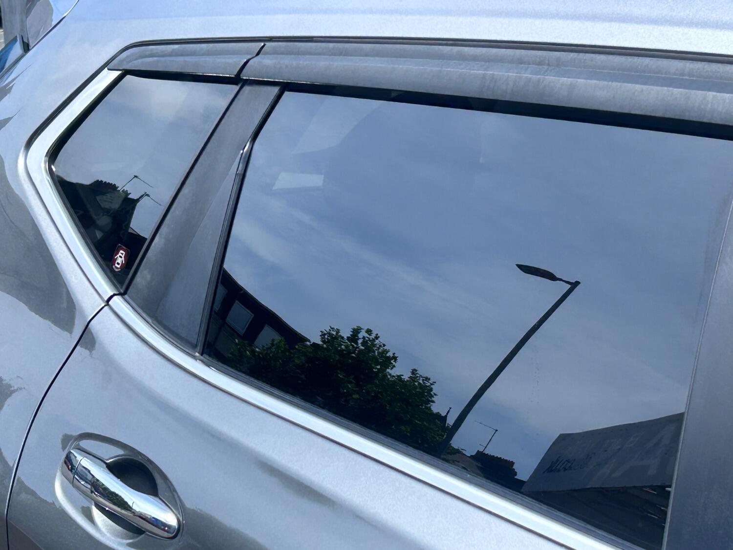 Nissan X Trail
