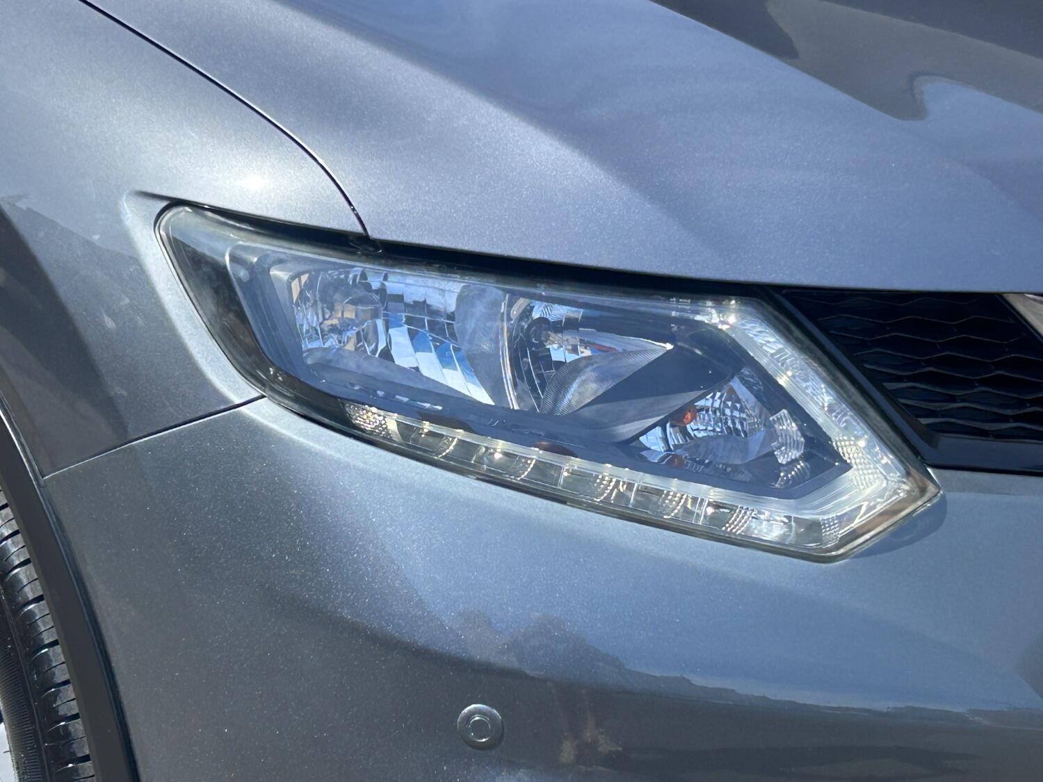 Nissan X Trail