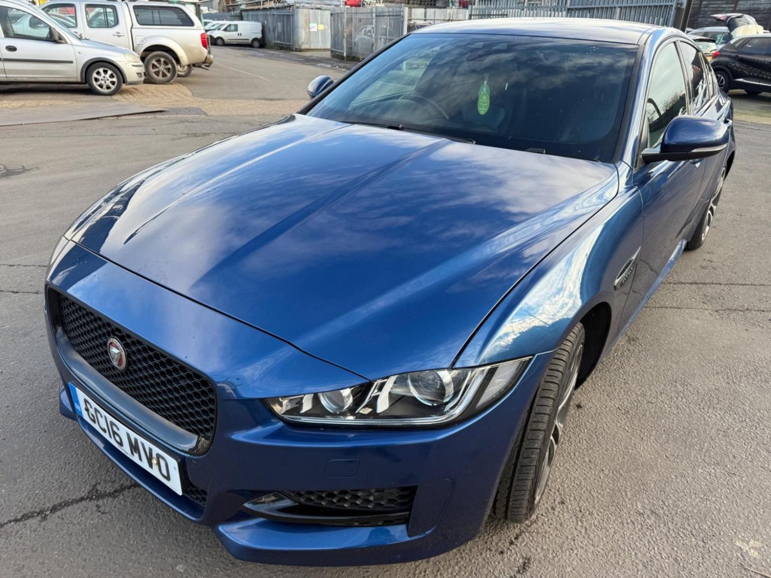 Jaguar XE