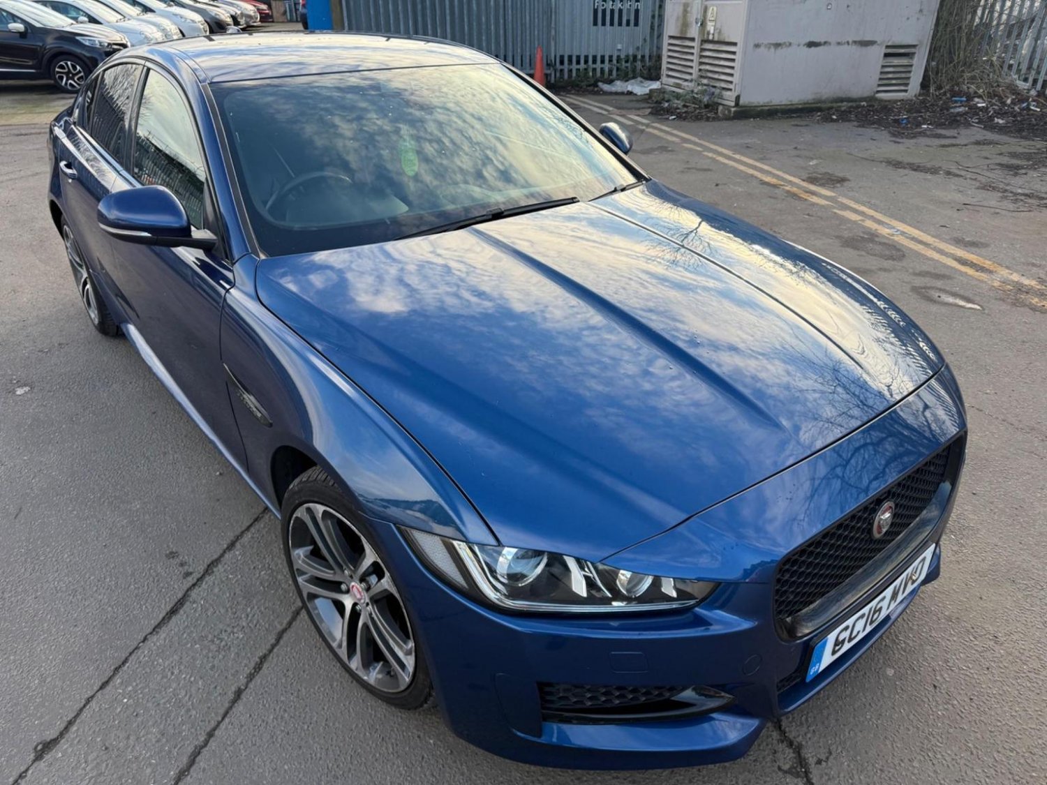 Jaguar XE