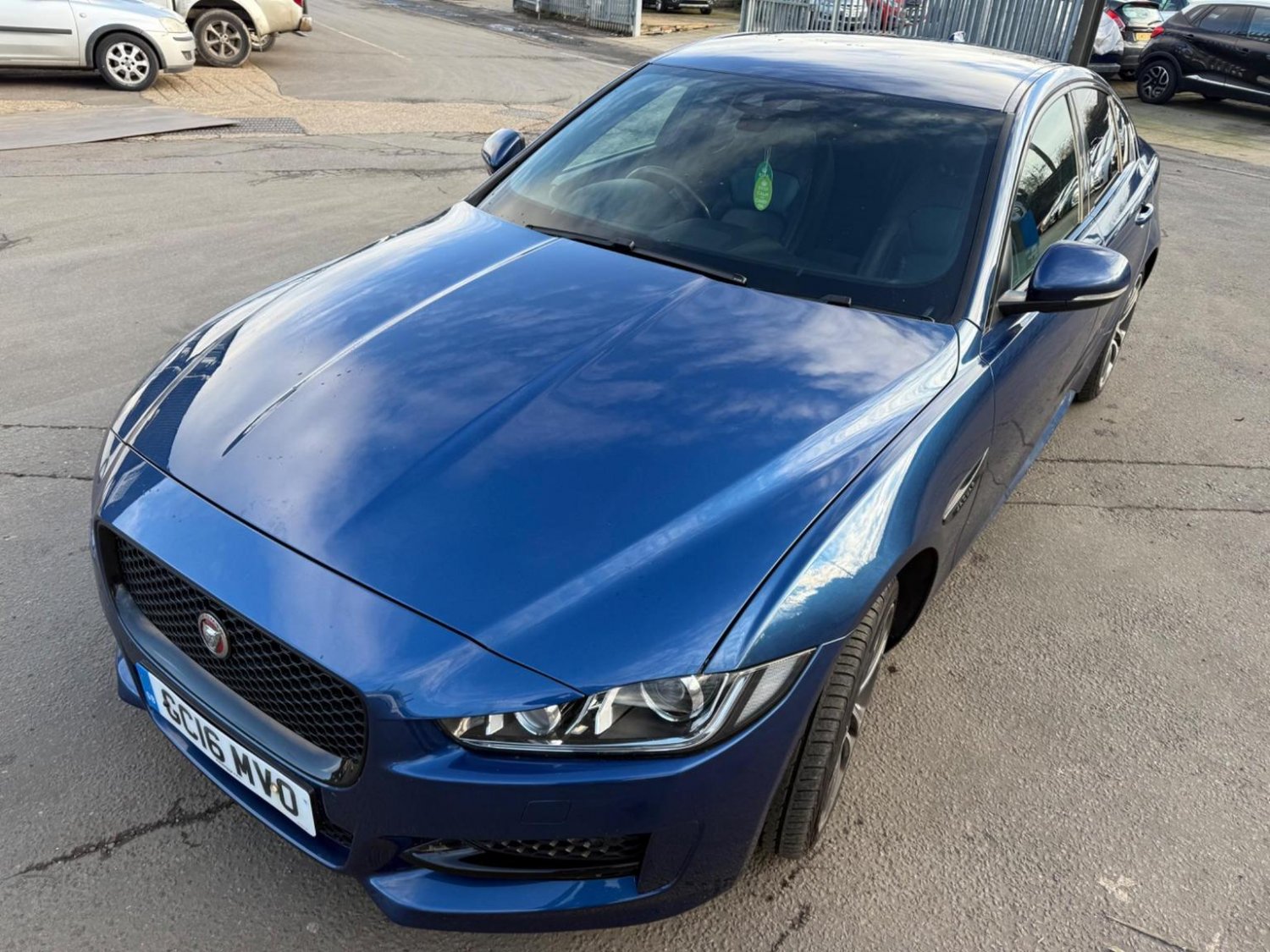 Jaguar XE