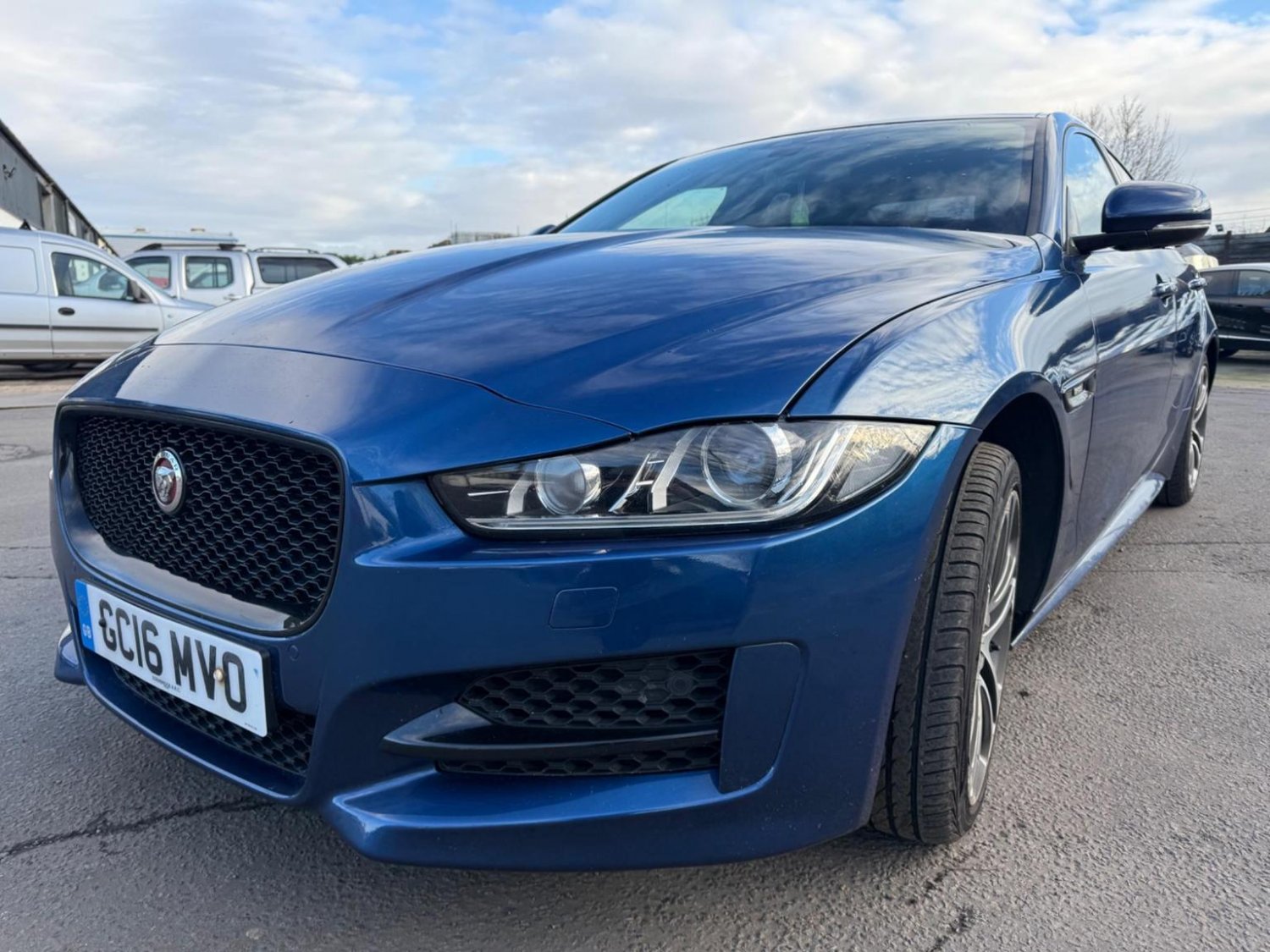 Jaguar XE