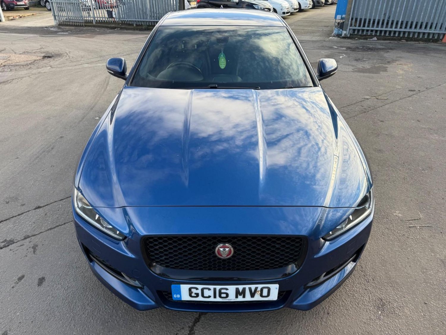 Jaguar XE
