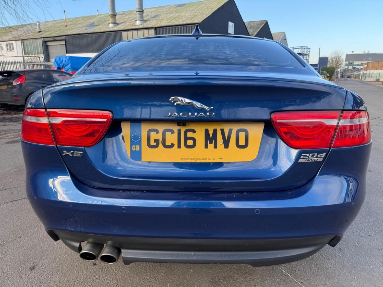 Jaguar XE
