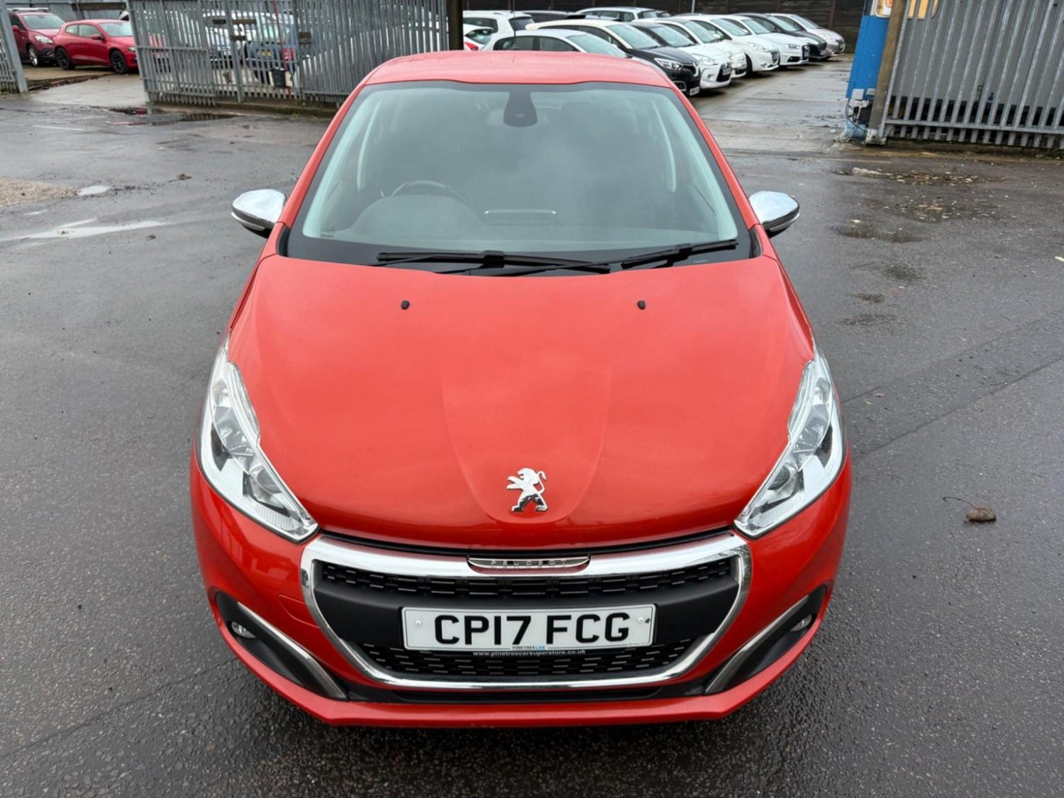 Peugeot 208