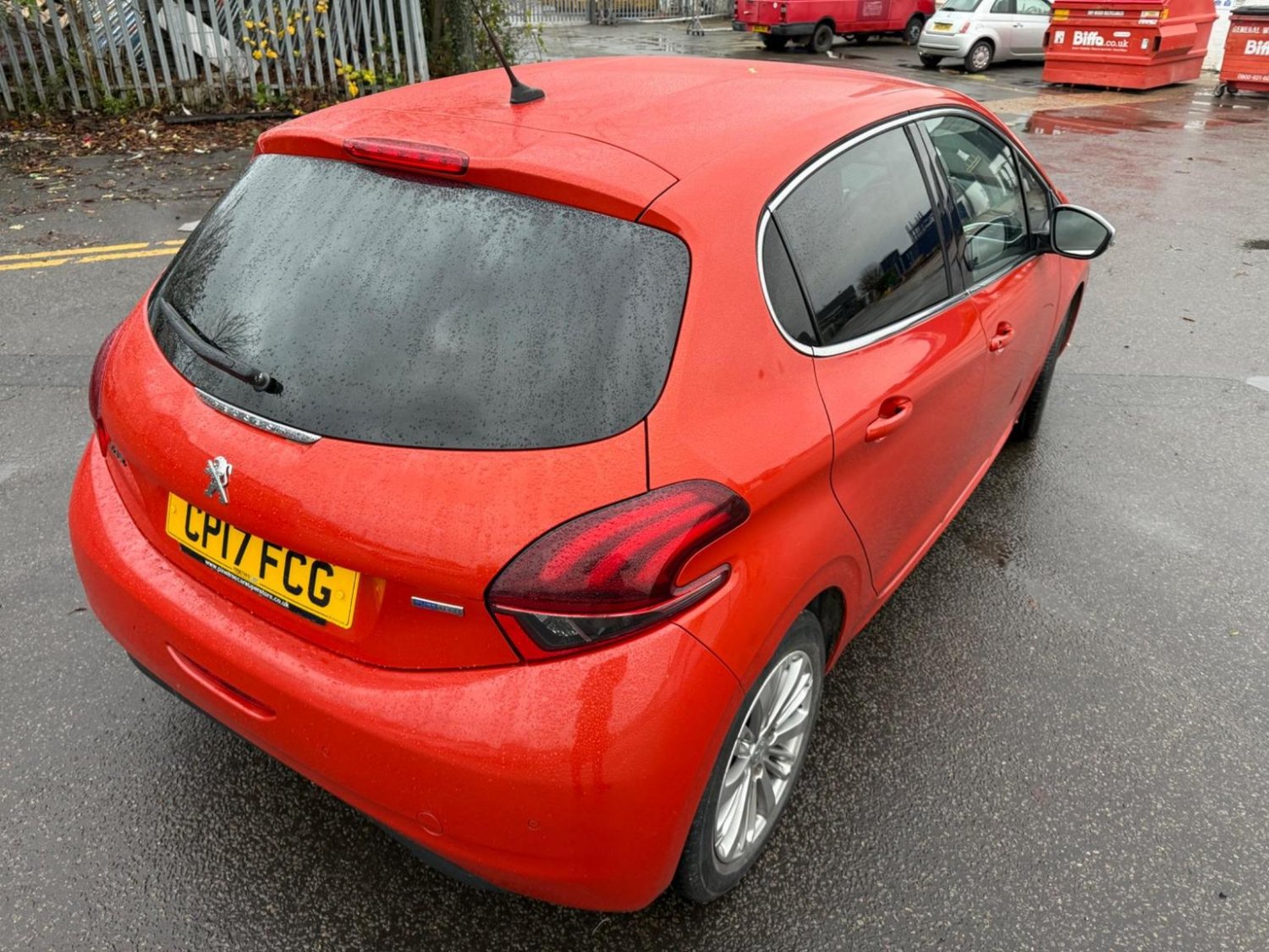 Peugeot 208