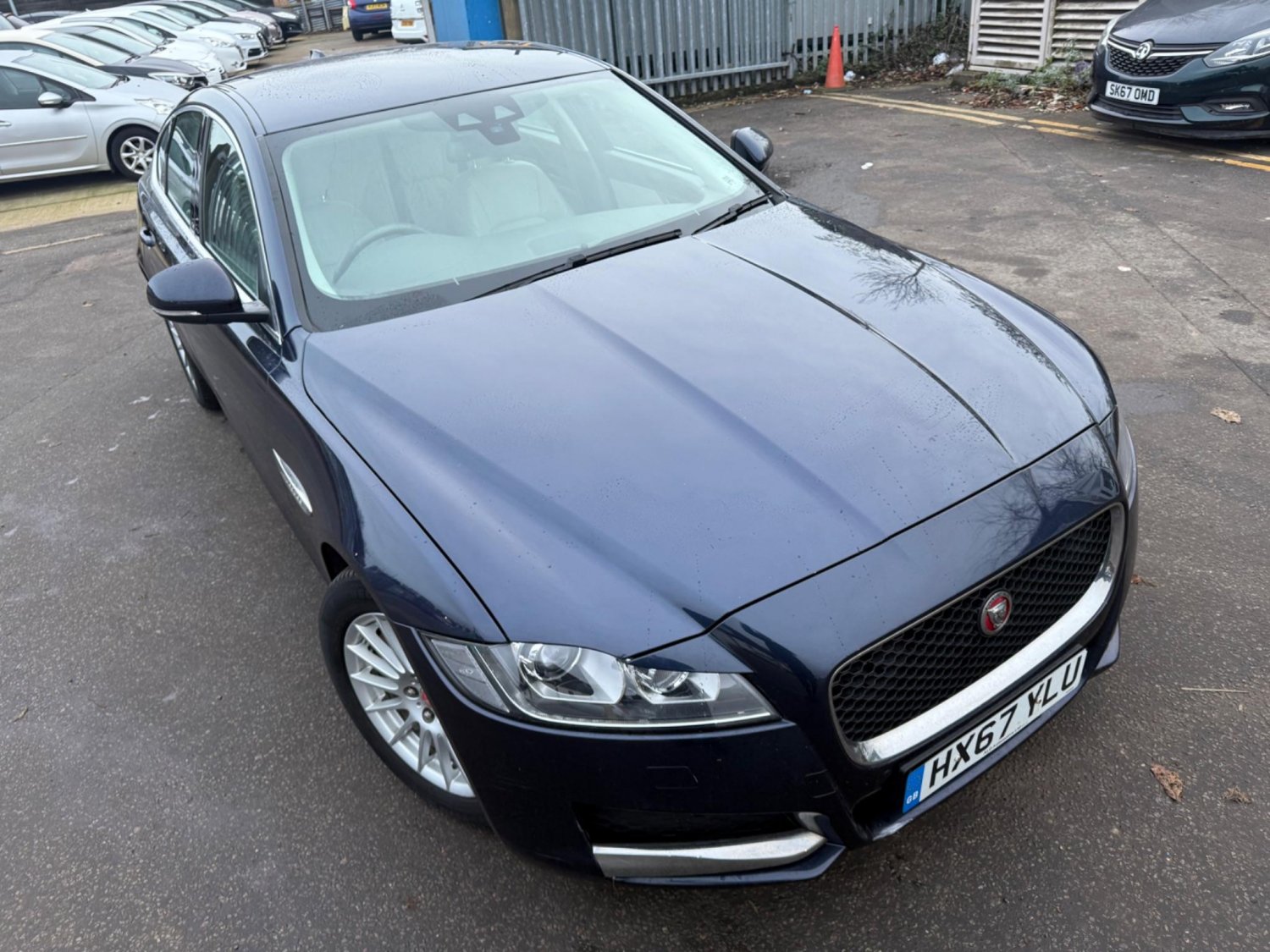 Jaguar XF