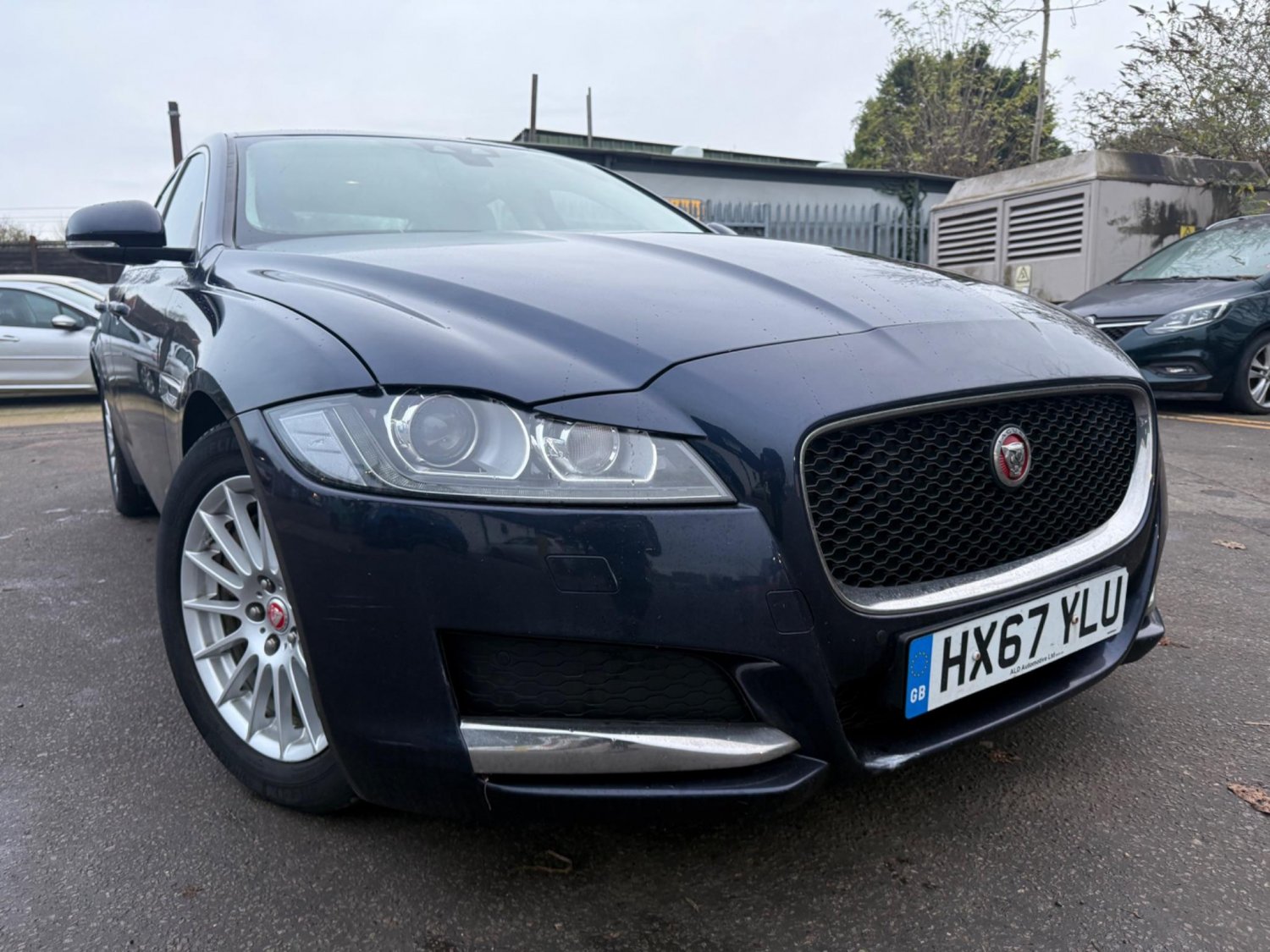 Jaguar XF