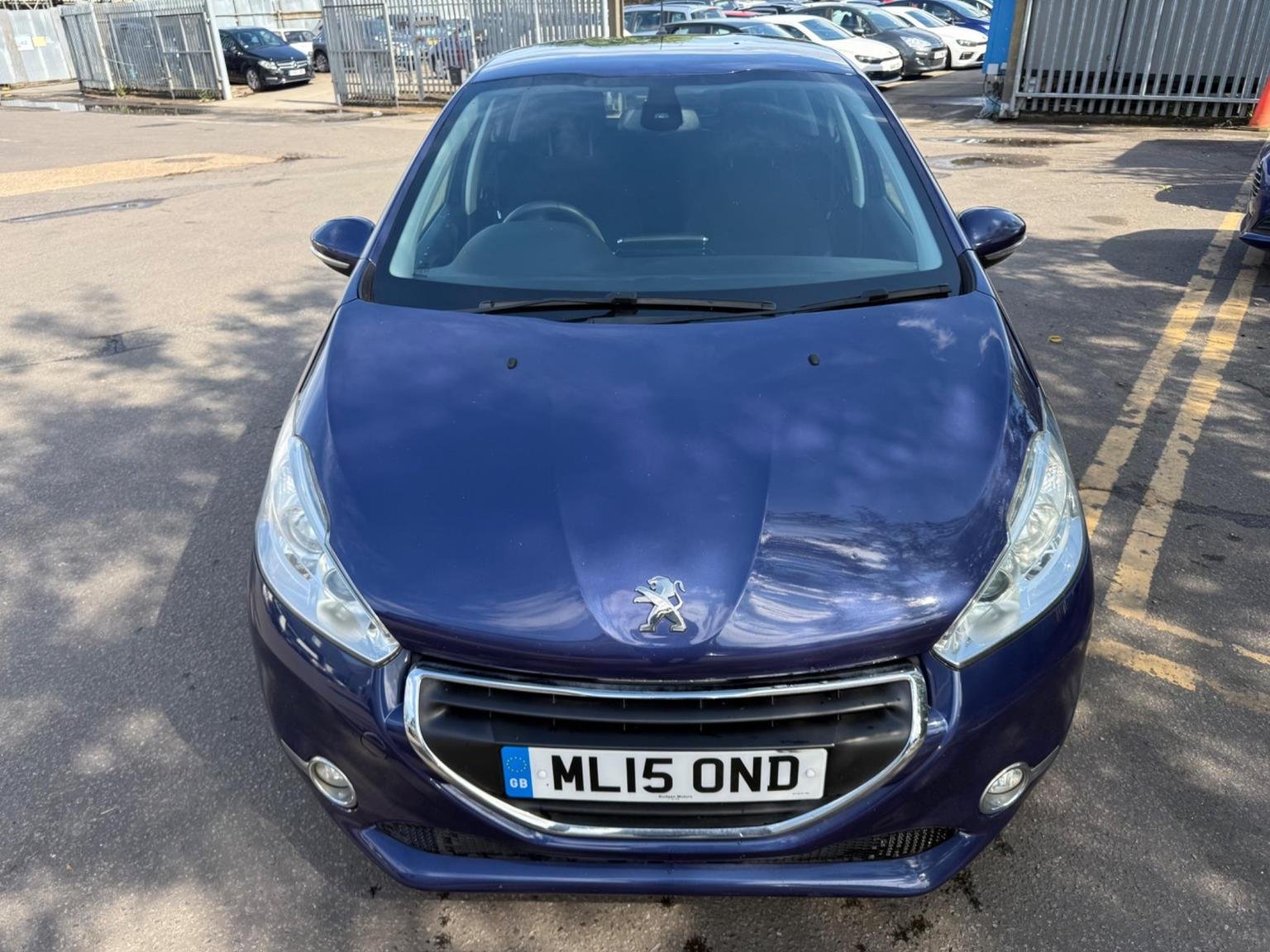 Peugeot 208