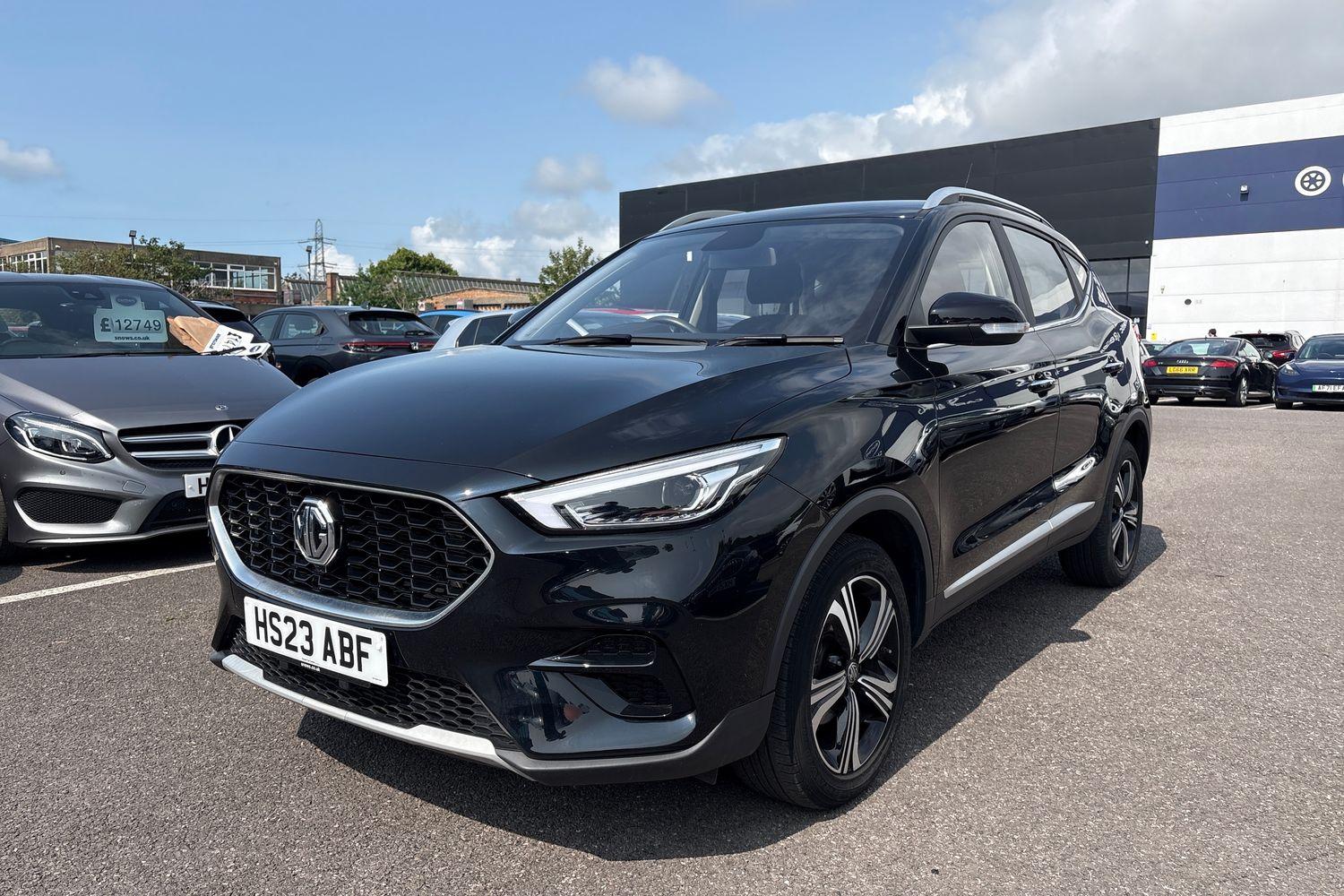 MG ZS