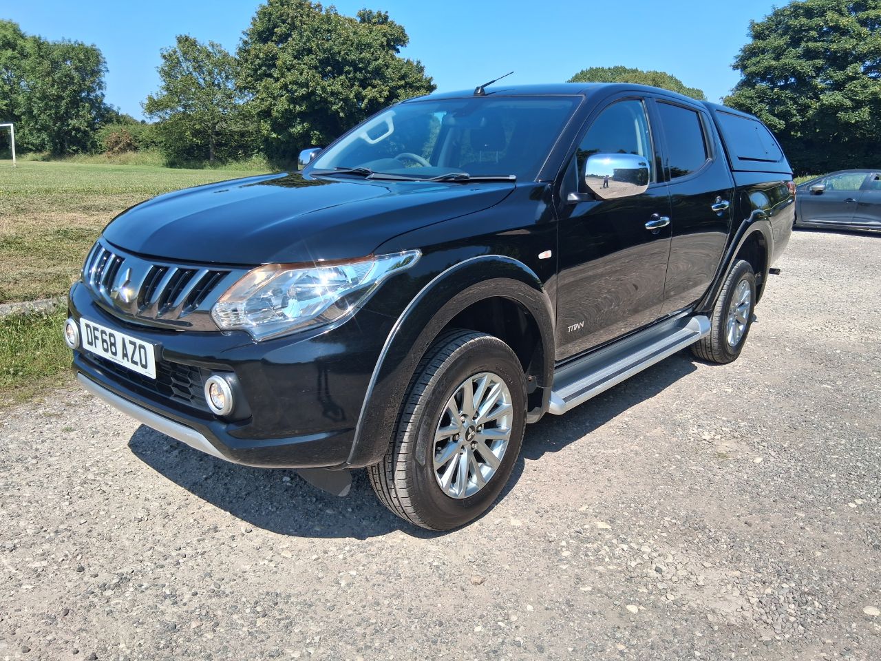 Mitsubishi L200