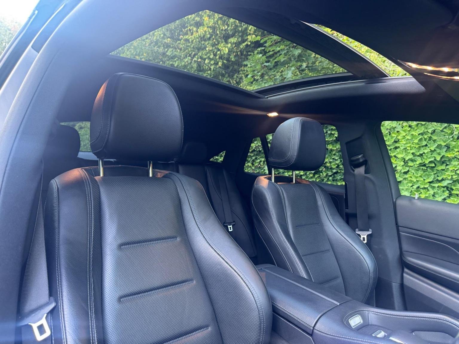 Mercedes Benz GLE-CLASS